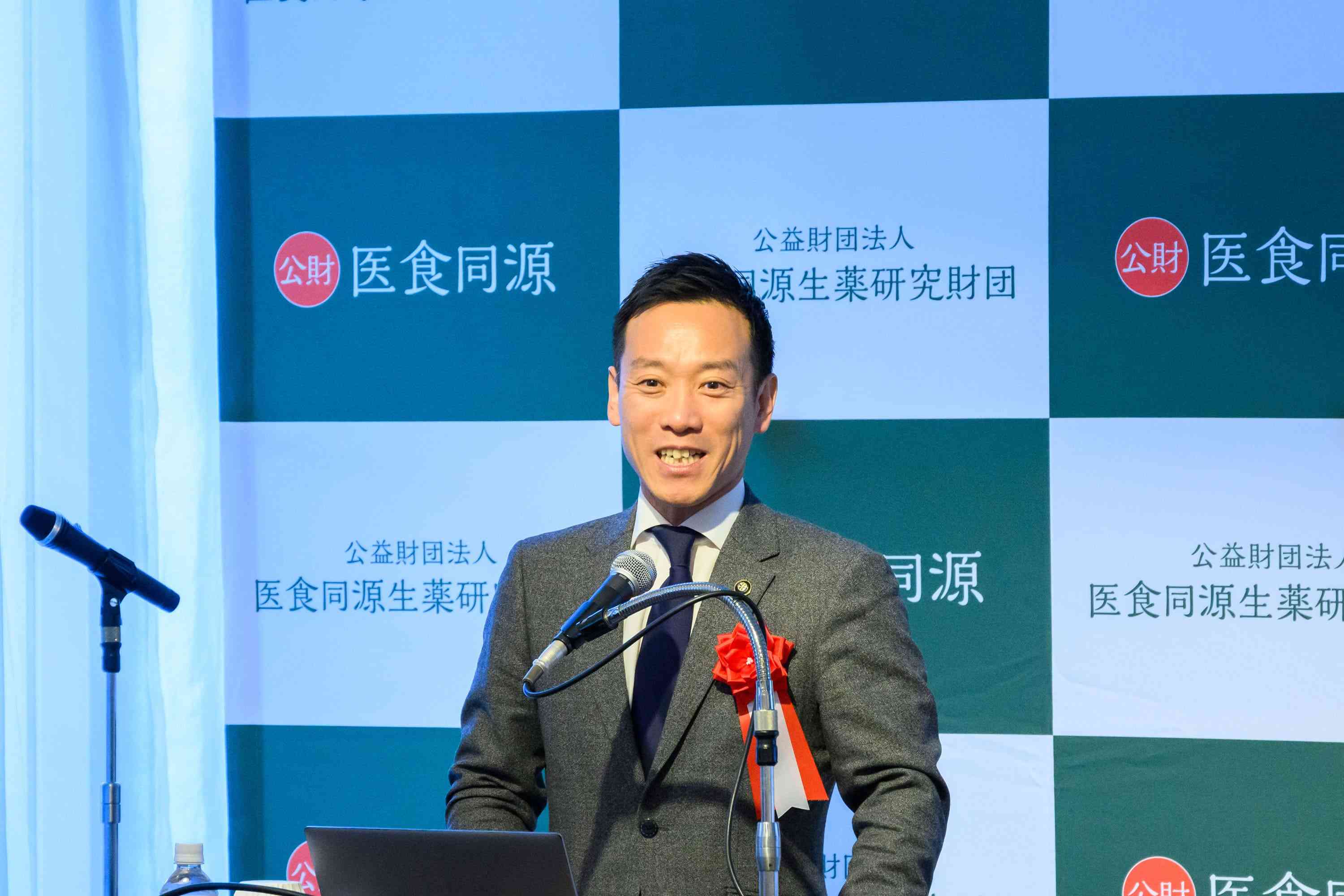 南出 賢一 / 大阪府泉大津市長